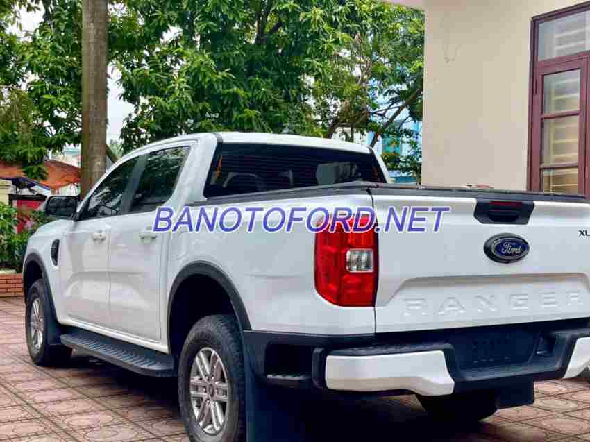 Bán Ford Ranger XLS 2.0L 4x2 AT, màu Trắng, Máy dầu, 2023