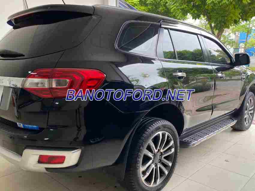 Cần bán gấp xe Ford Everest Titanium 2.0L 4x2 AT năm 2021, màu Đen, Số tự động