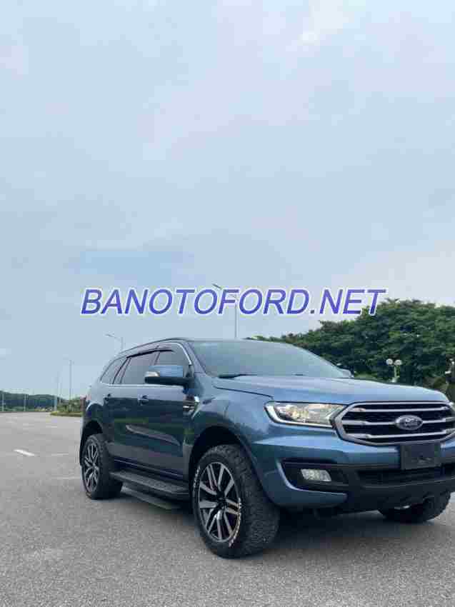 Cần bán xe Ford Everest Ambiente 2.0 4x2 AT năm 2019 màu Xanh cực đẹp