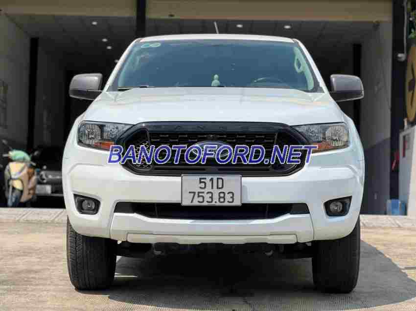 Cần bán xe Ford Ranger XLS 2.2L 4x2 AT màu Trắng 2021