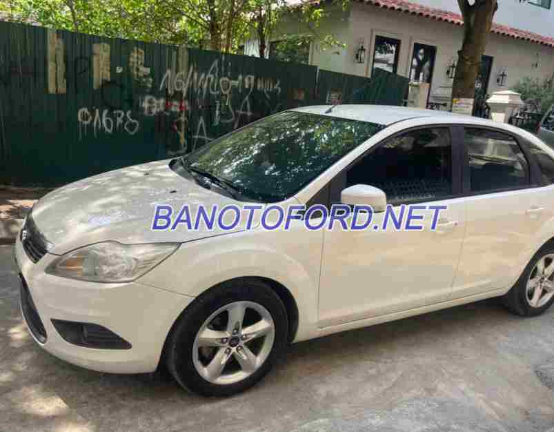 Cần bán gấp Ford Focus 1.8 AT 2013 - Xe đẹp - Giá tốt