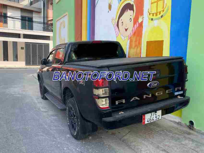 Cần bán Ford Ranger XLS 2.2L 4x2 AT 2015 - Số tự động