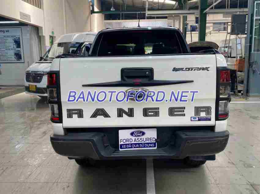 Cần bán gấp Ford Ranger Wildtrak 2.0L 4x4 AT đời 2018, màu Trắng