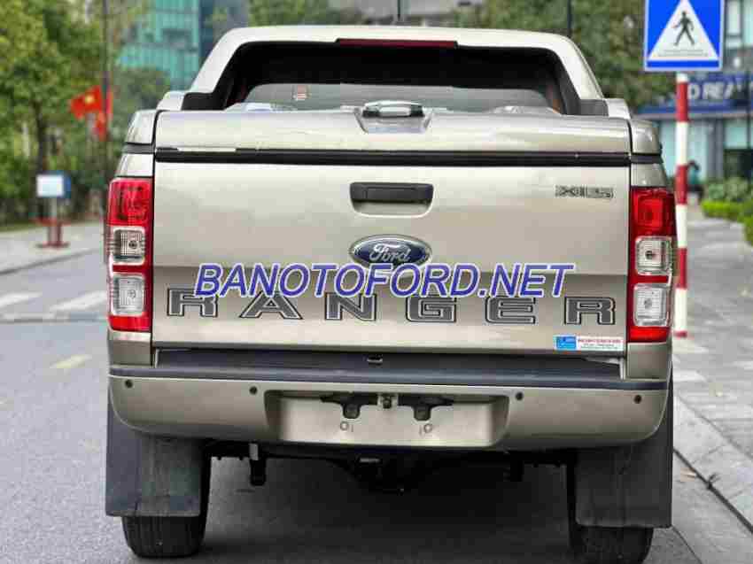 Cần bán gấp xe Ford Ranger XLS 2.2L 4x2 AT 2021 màu Ghi