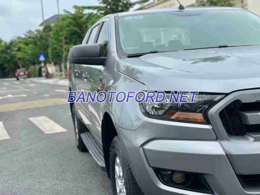 Ford Ranger XLS 2.2L 4x2 AT sản xuất 2015 cực chất!