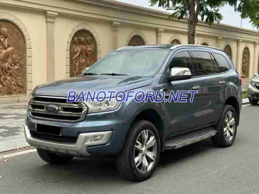 Cần bán Ford Everest Titanium 2.2L 4x2 AT Máy dầu 2016 màu Xanh