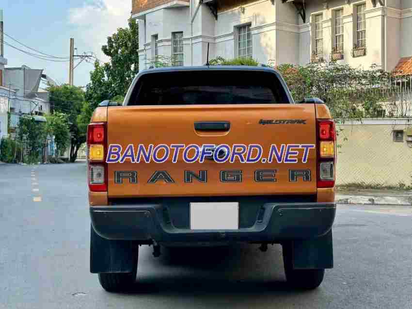 Cần bán gấp Ford Ranger Wildtrak 2.0L 4x4 AT đời 2018, màu Vàng