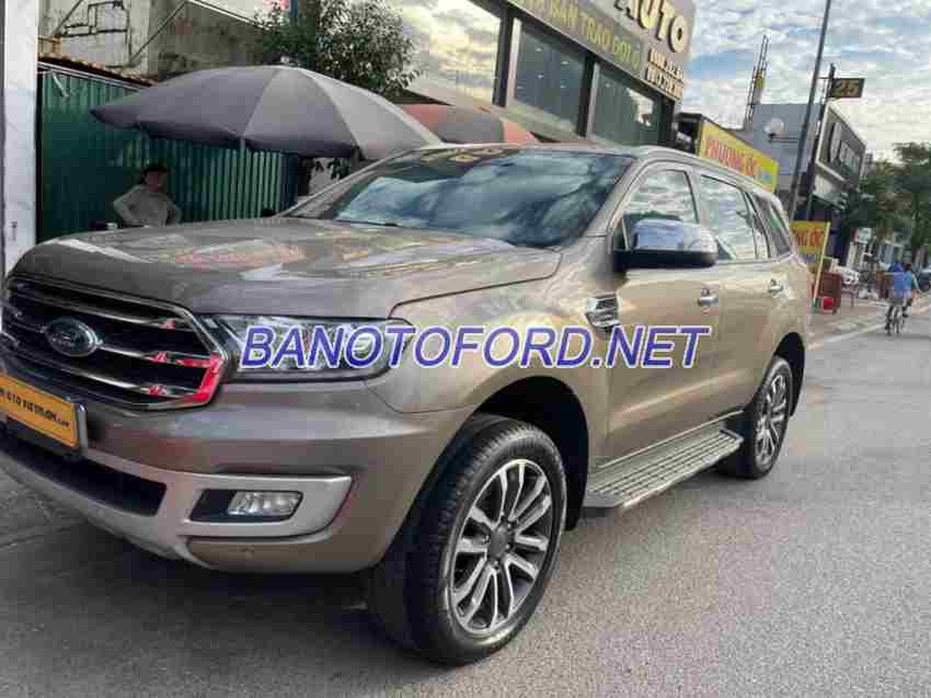 Bán Ford Everest Titanium 2.0L 4x2 AT đời 2019 xe đẹp - giá tốt