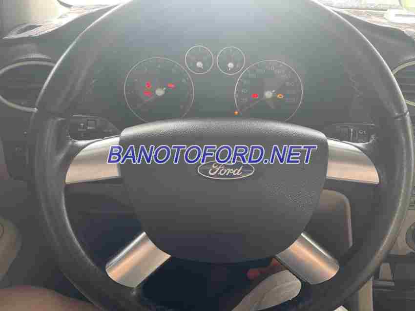 Ford Focus 1.8 AT năm 2006 cần bán