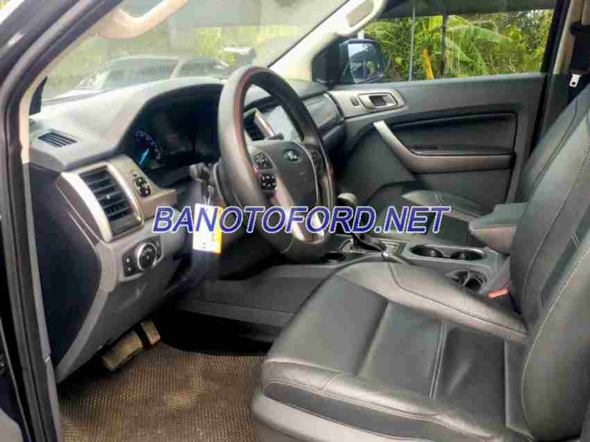 Bán Ford Everest Trend 2.2L 4x2 AT, màu Ghi, Máy dầu, 2016