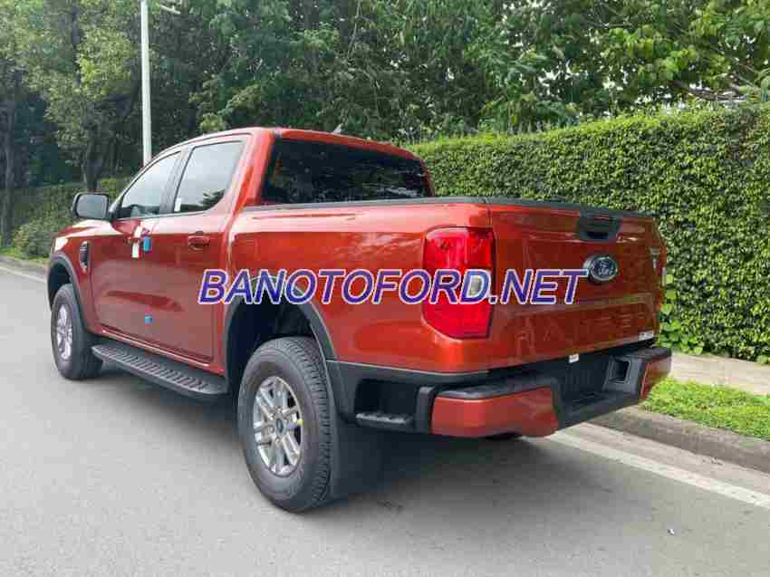 Bán Ford Ranger XLS 2.0L 4x2 AT năm 2024, màu Đỏ, xe Lắp ráp trong nước