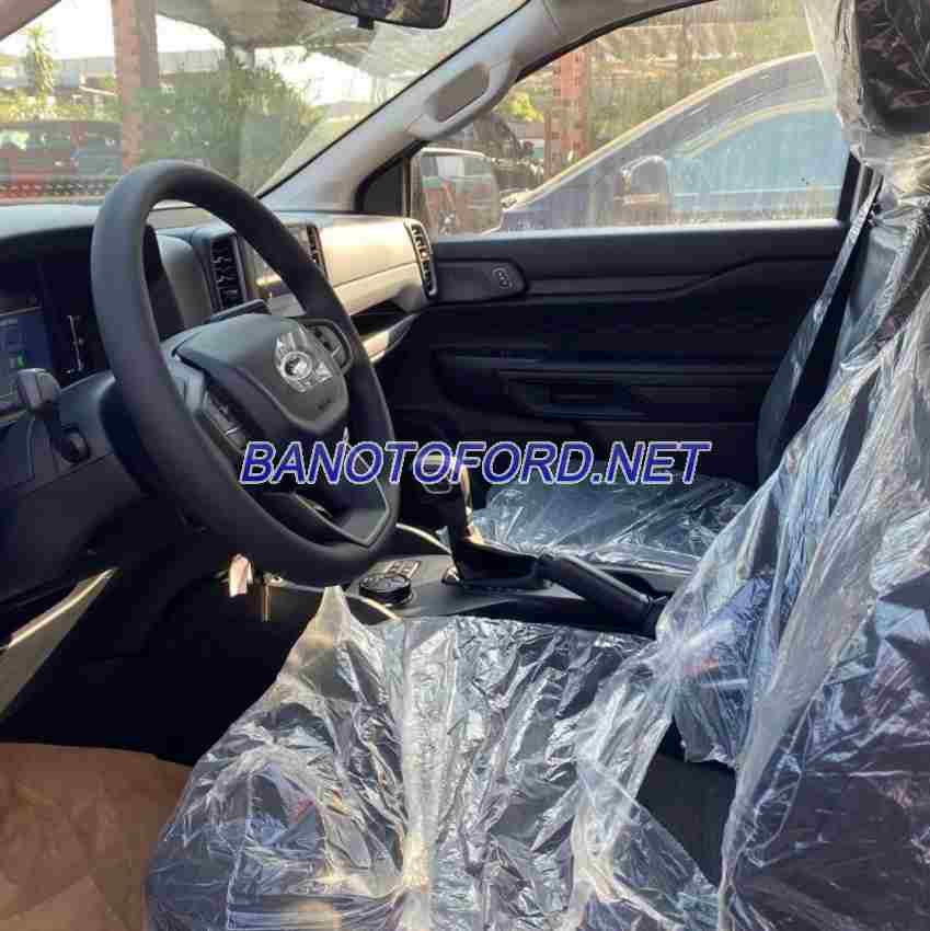 Ford Ranger XLS 2.0L 4x4 AT sx 2024 - màu Trắng - cực đẹp