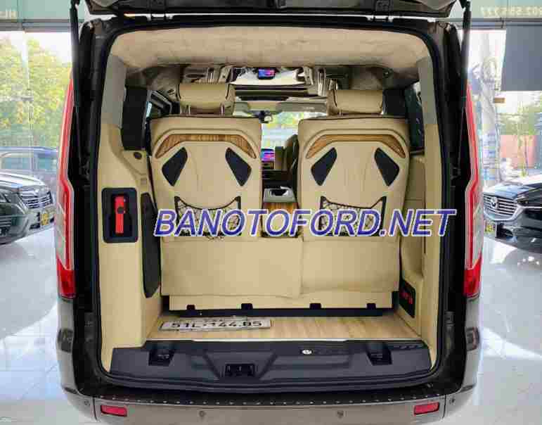 Cần bán Ford Tourneo Titanium 2.0 AT đời 2019