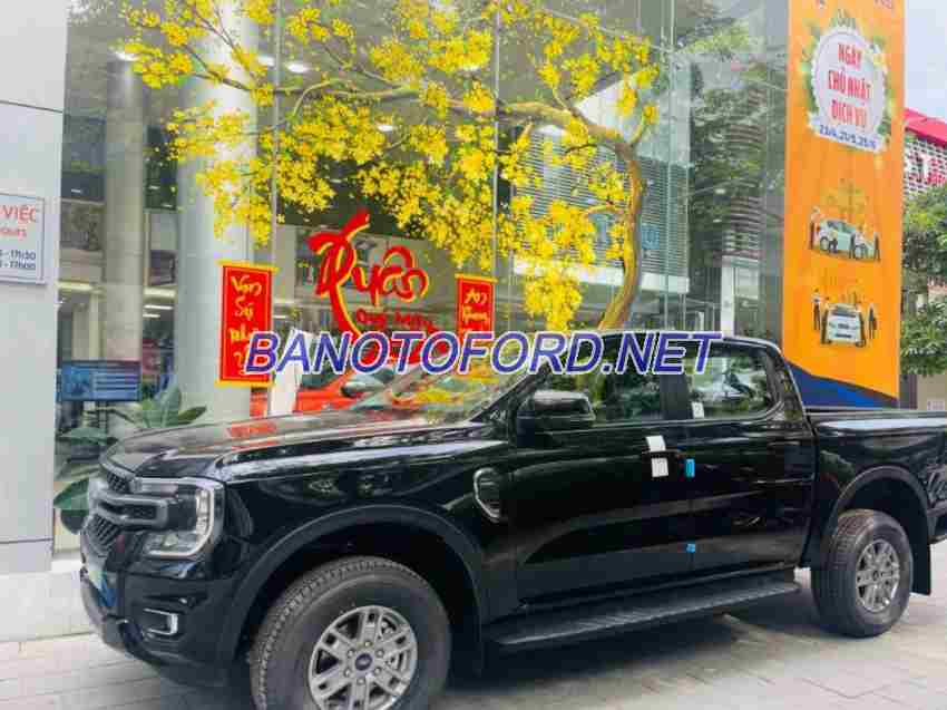 Bán xe Ford Ranger XLS 2.0L 4x2 AT màu Đen 2024