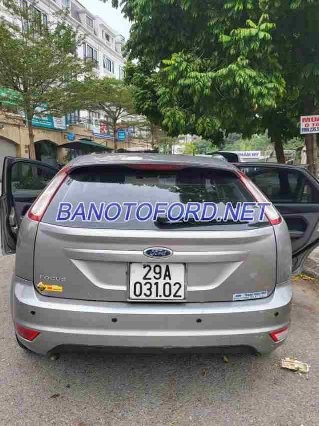 Cần bán xe Ford Focus 1.8 AT năm 2011 màu Xám cực đẹp