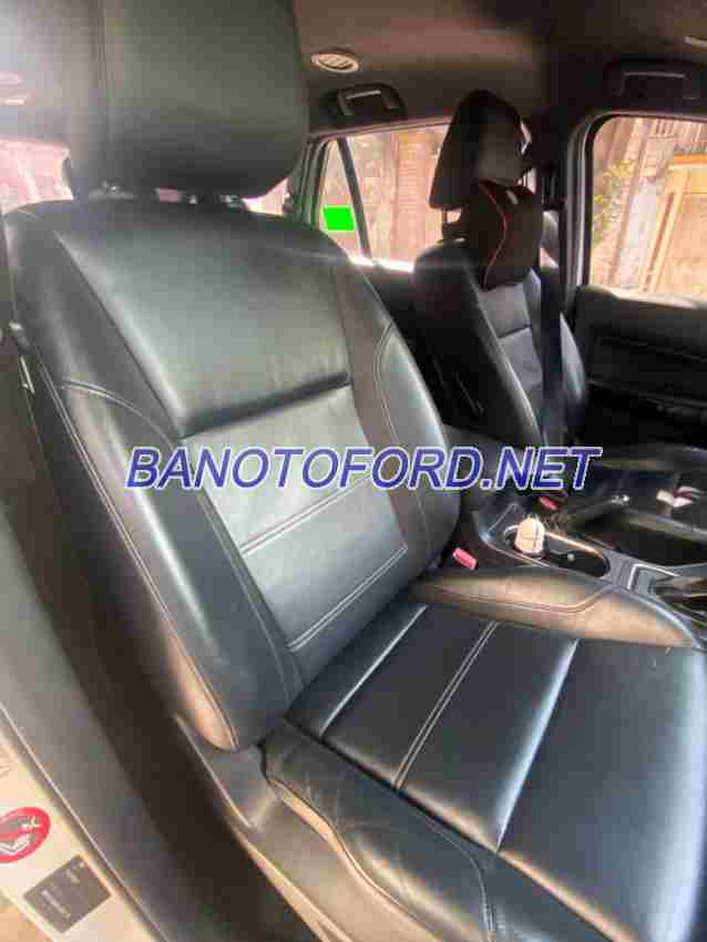 Ford Everest Titanium 2.0L 4x2 AT model 2020 xe chuẩn hết ý