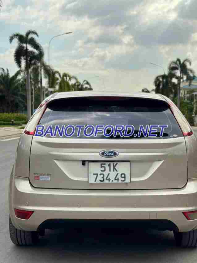 Cần bán gấp xe Ford Focus 1.8 AT 2010 màu Vàng