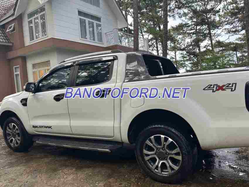 Cần bán xe Ford Ranger Wildtrak 3.2L 4x4 AT sx 2016