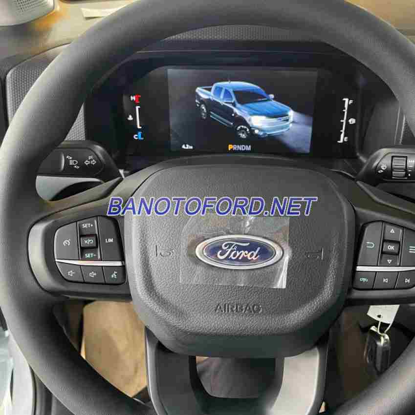 Ford Ranger XLS 2.0L 4x2 AT Trắng sx 2024