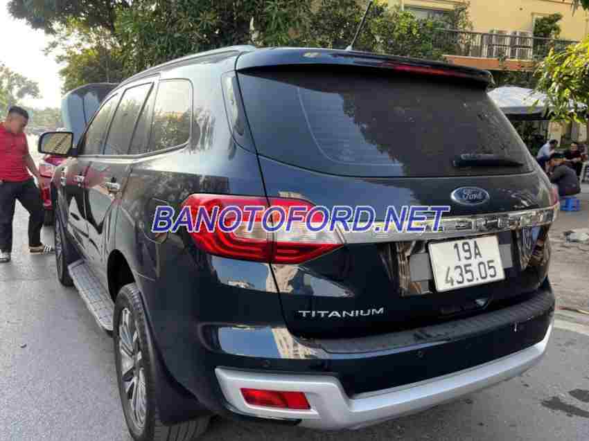 Ford Everest Titanium 2.0L 4x2 AT model 2022 xe chuẩn hết ý