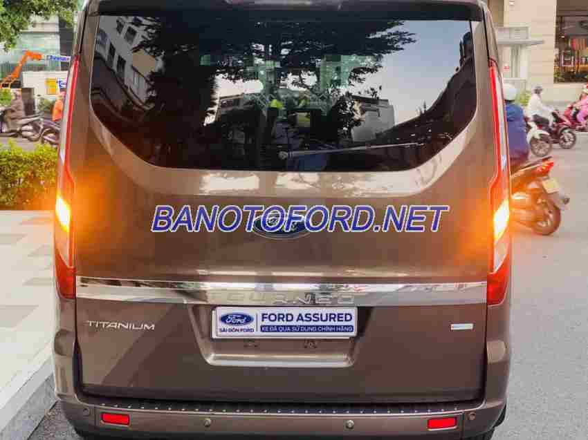 Cần bán xe Ford Tourneo Titanium 2.0 AT năm 2019 màu Nâu cực đẹp