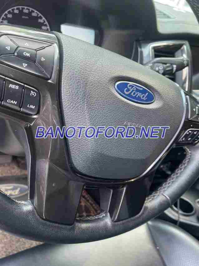 Ford Everest Titanium 2.0L 4x2 AT model 2021 xe chuẩn hết ý