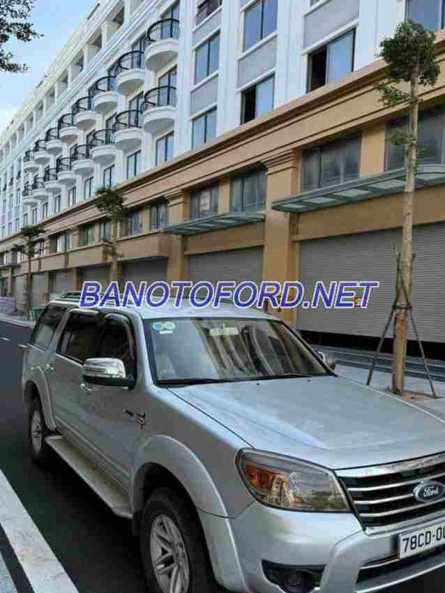 Ford Everest 2.6L 4x4 MT 2011 Máy xăng, xe đẹp