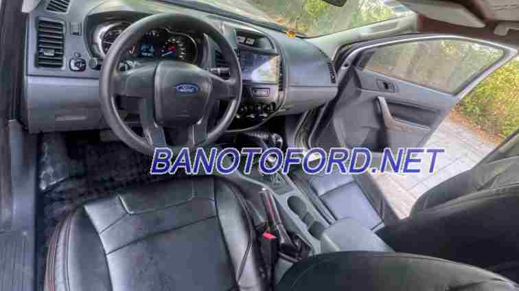 Cần bán Ford Ranger XLS 2.2L 4x2 AT 2013 - Số tự động