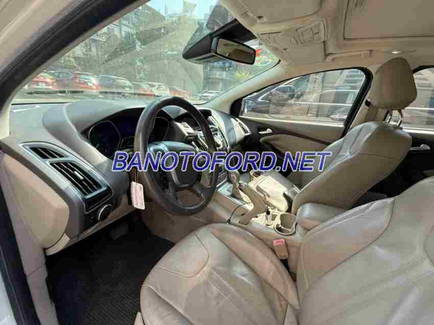 Cần bán gấp Ford Focus Titanium 2.0 AT năm 2013 giá cực tốt