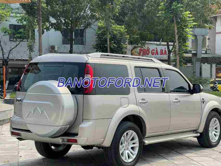 Cần bán Ford Everest 2.5L 4x2 AT Máy dầu 2014 màu Vàng