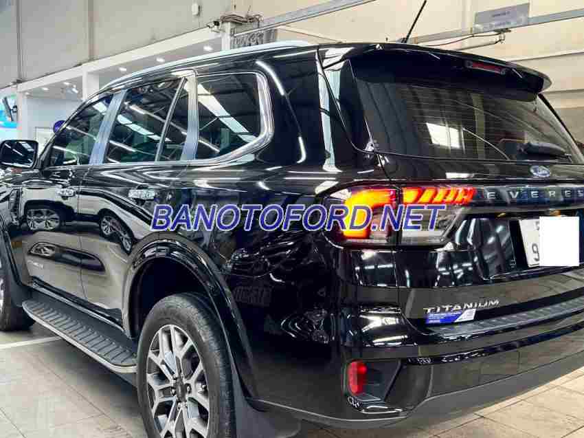 Ford Everest 2023 Suv màu Đen