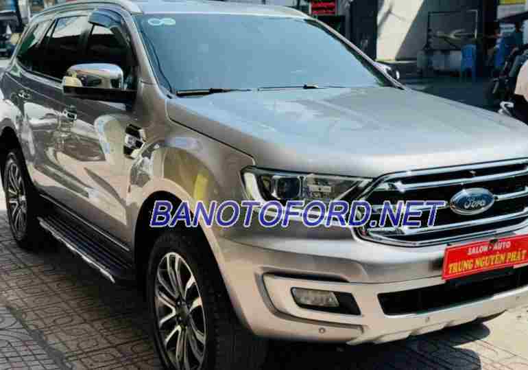 Xe Ford Everest Titanium 2.0L 4x2 AT đời 2020 đẹp bán gấp