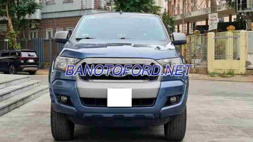 Cần bán gấp xe Ford Ranger XLS 2.2L 4x2 AT năm 2016, màu Xanh, Số tự động