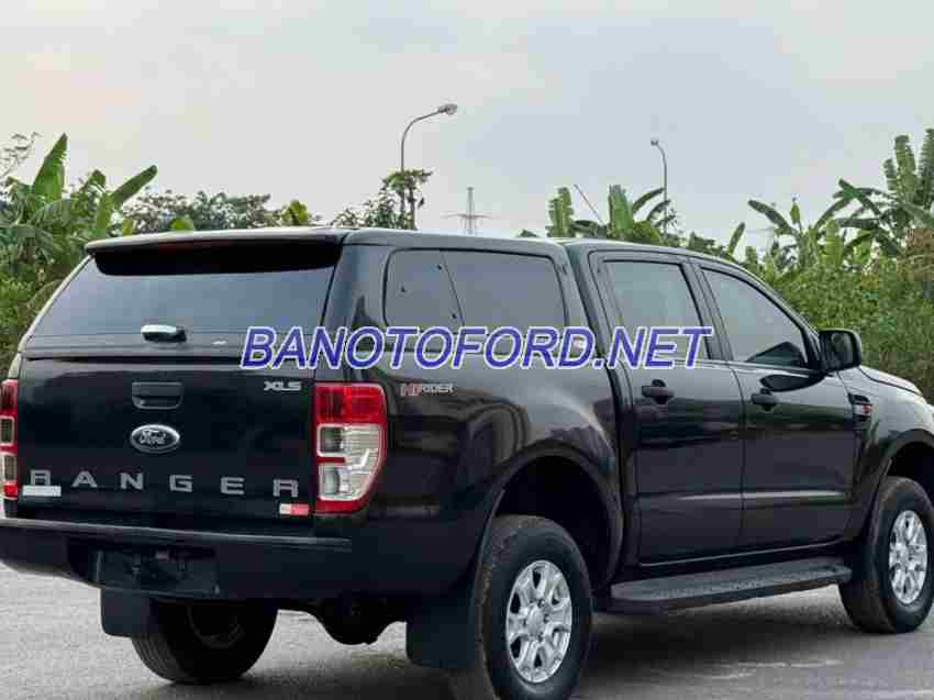 Bán Ford Ranger XLS 2.2L 4x2 AT đời 2016 xe đẹp - giá tốt