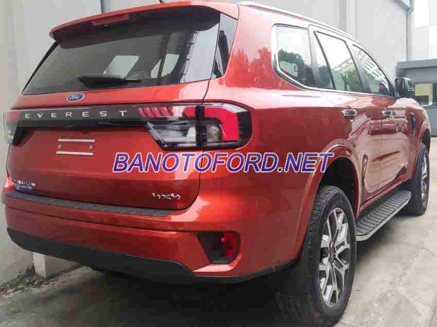 Ford Everest Titanium Plus 2.0L 4x4 AT năm 2024