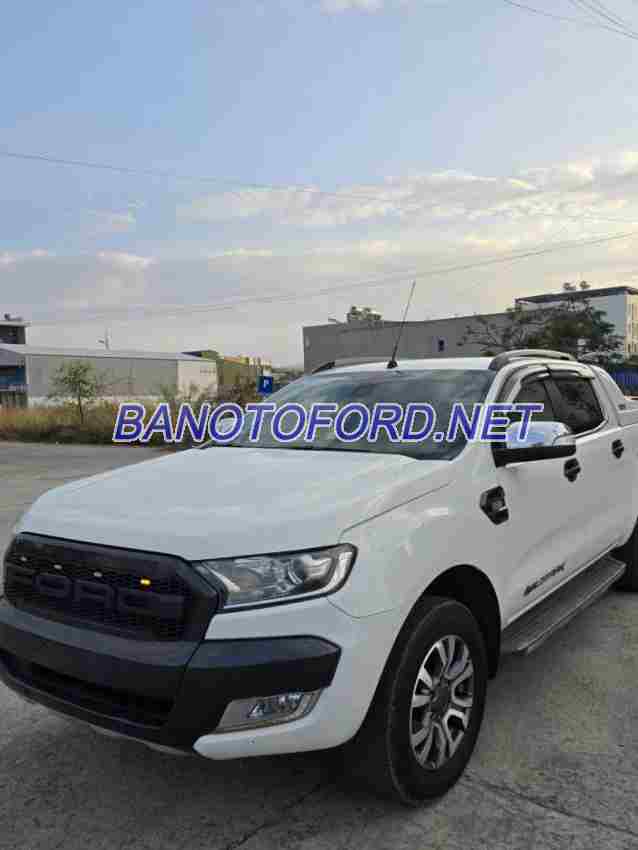 Cần bán xe Ford Ranger Wildtrak 3.2L 4x4 AT 2016 Số tự động