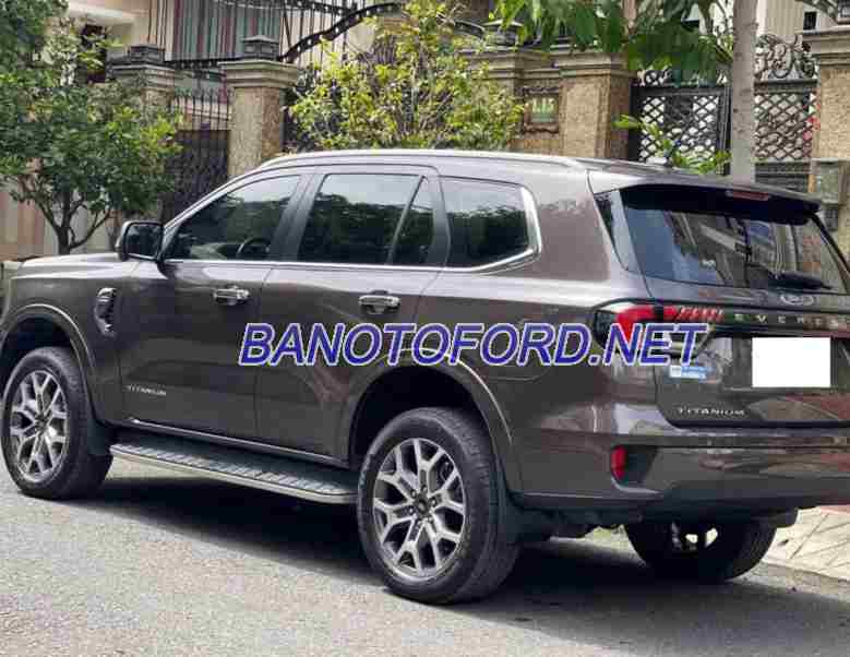 Ford Everest Titanium 2.0L 4x2 AT 2024 Máy dầu đẹp long lanh