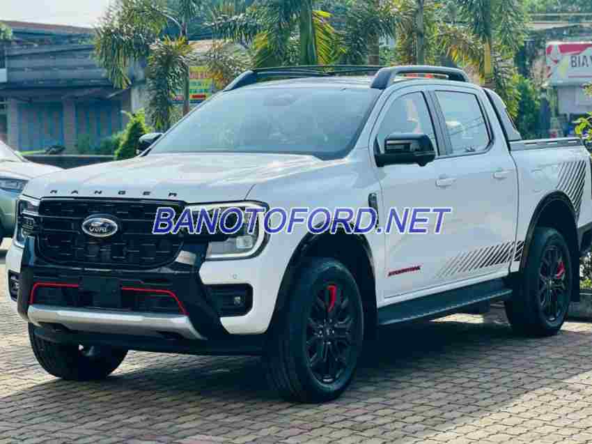 Bán Ford Ranger Stormtrak 2.0L 4x4 AT, màu Trắng, Máy dầu, 2024