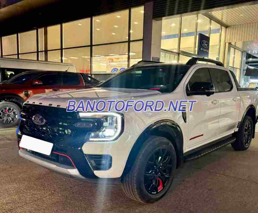 Ford Ranger Stormtrak 2.0L 4x4 AT 2024, xe đẹp, hết ý