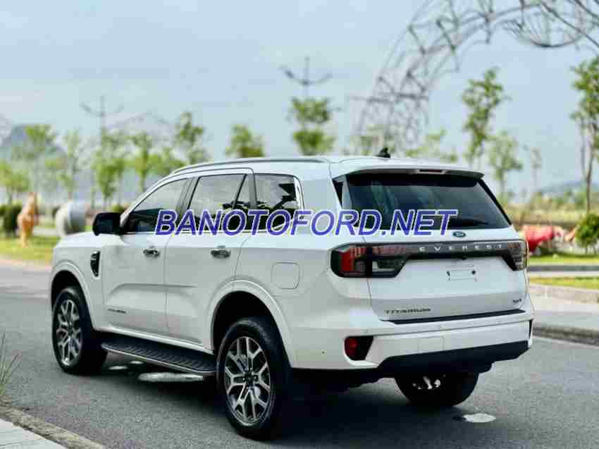 Cần bán xe Ford Everest Titanium Plus 2.0L 4x4 AT năm 2023 màu Trắng cực đẹp