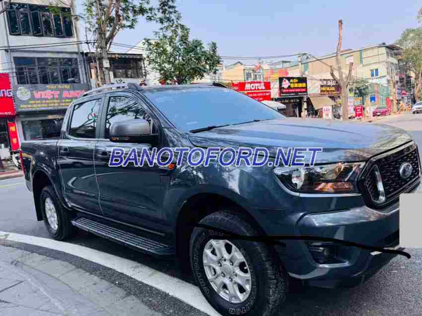 Cần bán gấp xe Ford Ranger XLS 2.2L 4x2 AT 2021 màu Xám