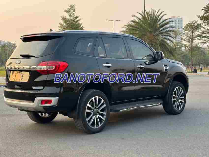 Cần bán xe Ford Everest Titanium 2.0L 4x2 AT đời 2018