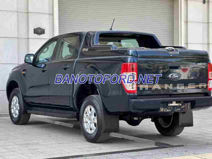 Cần bán xe Ford Ranger XLS 2.2L 4x2 AT màu Xanh 2021