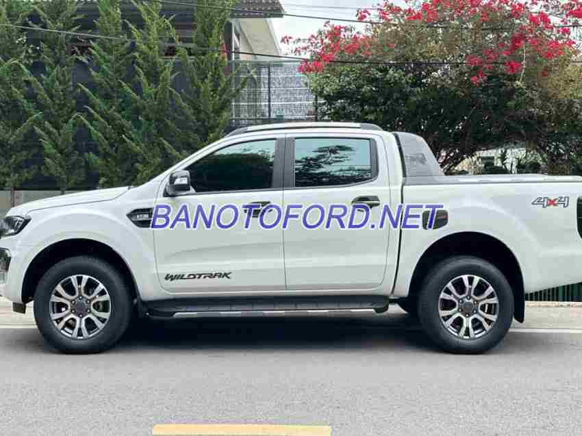 Bán Ford Ranger Wildtrak 3.2L 4x4 AT, màu Trắng, Máy dầu, 2016