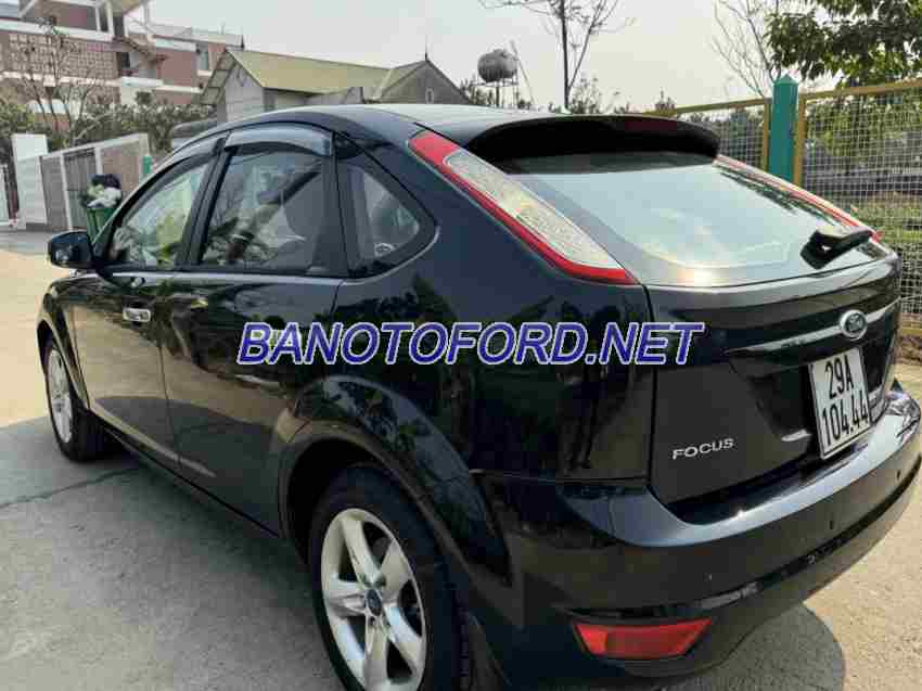 Ford Focus 1.8 AT năm sản xuất 2011 giá tốt