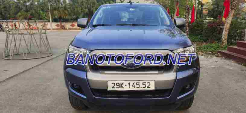 Cần bán Ford Ranger XLS 2.2L 4x2 AT Máy dầu 2015 màu Xanh