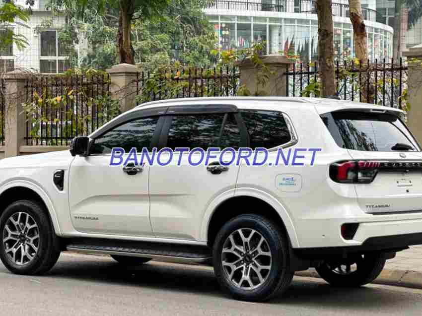 Cần bán xe Ford Everest Titanium Plus 2.0L 4x4 AT 2022 Số tự động