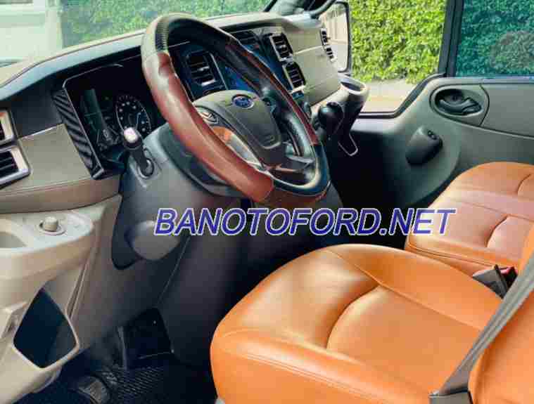 Cần bán gấp Ford Transit Tiêu chuẩn đời 2021, màu Nâu