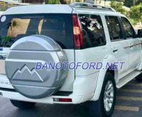 Cần bán gấp xe Ford Everest 2.5L 4x2 MT 2015 màu Trắng