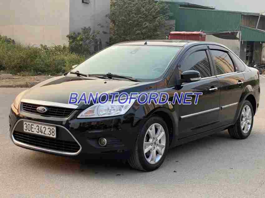 Cần bán gấp xe Ford Focus 2.0 AT Ghia 2011 màu Đen